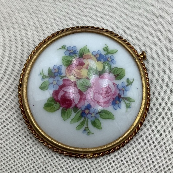 Vintage Floral  Limoges Brooch - Picture 1 of 5